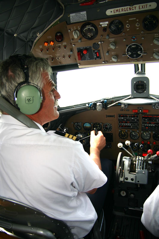Scenic flight DC-3 PH-DDZ (2005)