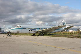Saunders ST-28