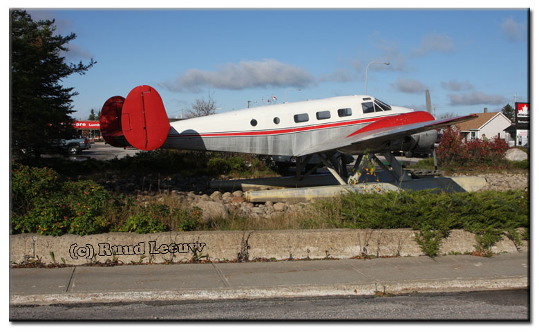 CF-WUH stranded in Ignace