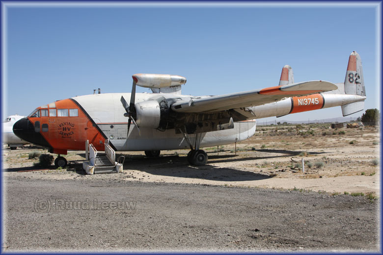 N13745