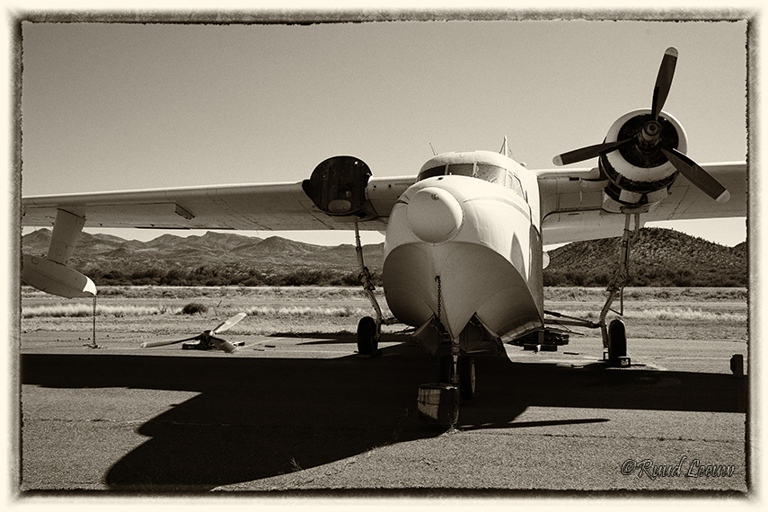 HU-16 at Globe,AZ