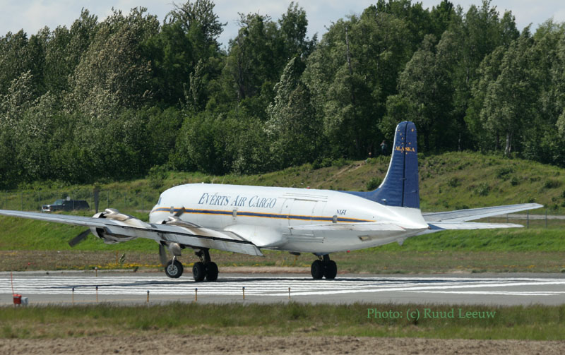 DC-6 N151 of Everts Air Cargo