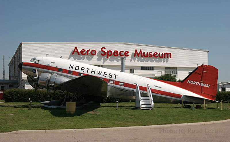 DC-3 CF-BZI Aero Space Museum