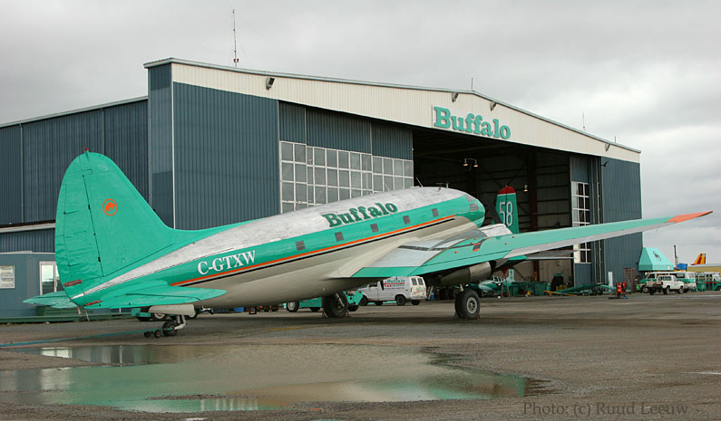 Curtiss C-46 C-GTXW
