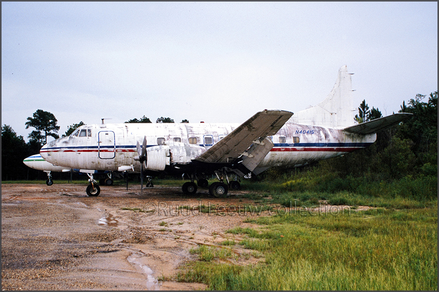 Propliners, scanned from Ruud Leeuw's archive