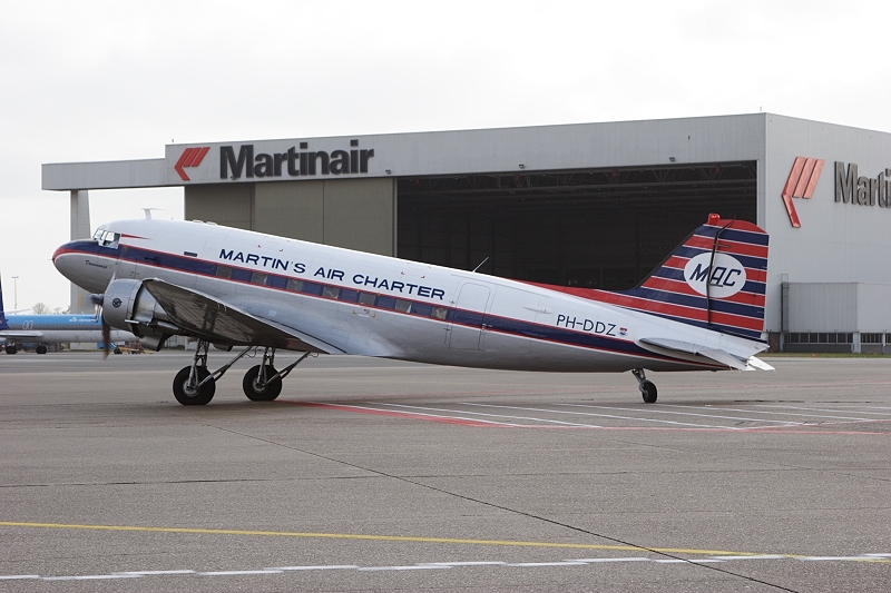 PH-DDZ DDA Classic Airlines - 10Mar07
