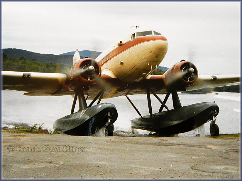 Dc-3 on floats!