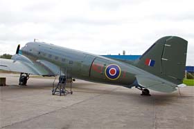 PH-ALR painted for the musical