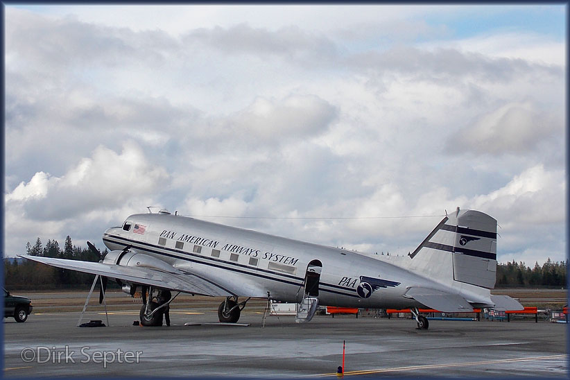 N877MG at Campbell River