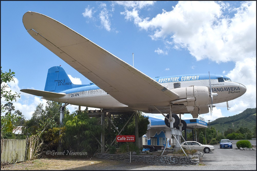 ZK-APK 'Mangaweke' by Grant Newman