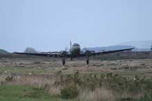 N473DC in take off