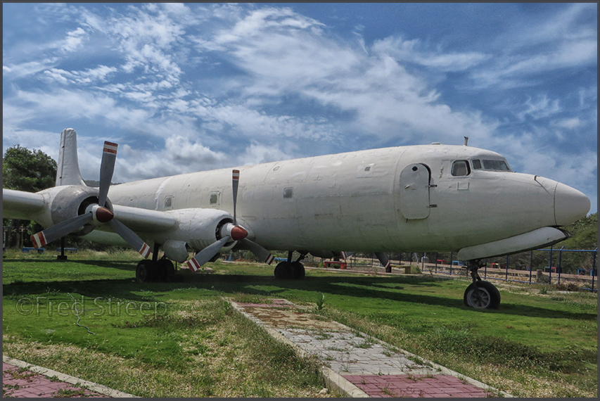 DC-6 HK-3530X on display in Puerto Colombia; by Fred Streep 12-2019