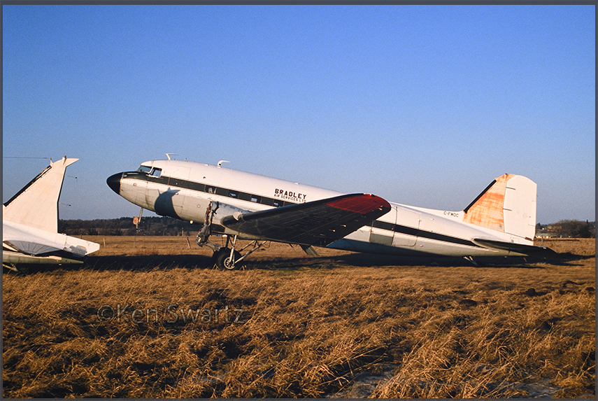 Ken's visit to Bradley Air Services, Carp Airport, Dec.'89