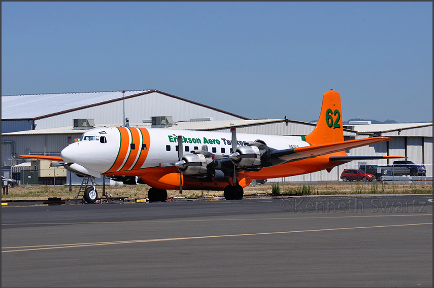 Douglas DC-7 N401US - Medford, OR 2016