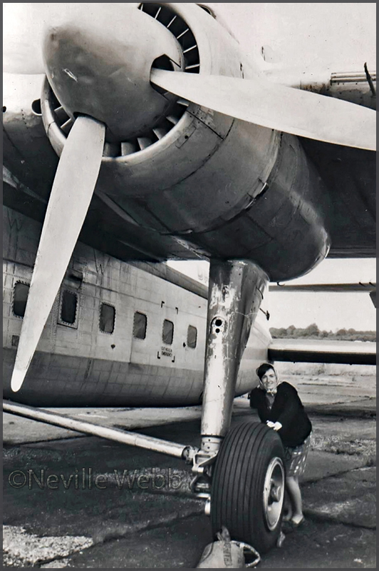 Bristol Freighter Lasham 1967