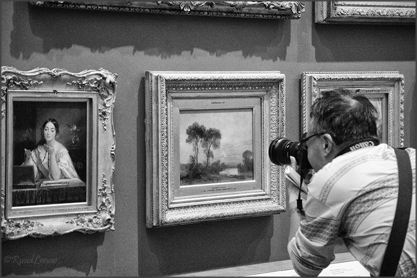Caught in the act of photograhy -by Ruud Leeuw