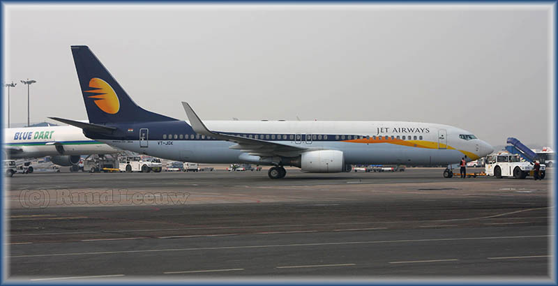 VT-JGK Jet Airways B.737