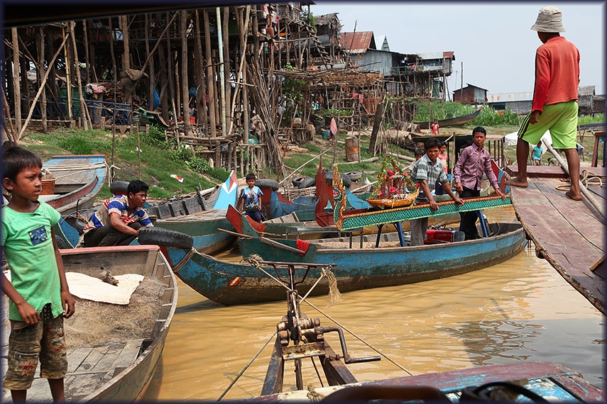 Kompong Phluk excursion, Cambodia 2013