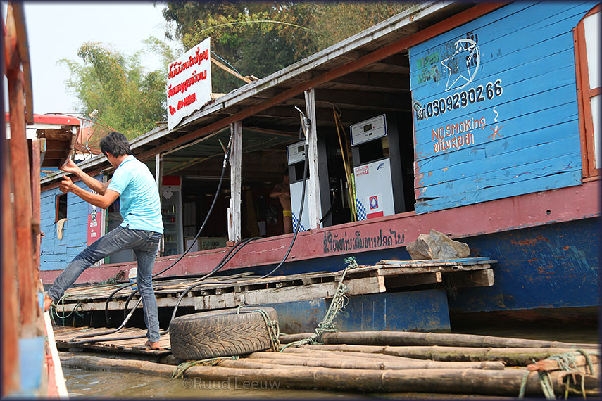 Pak Ou Caves excursion - LAOS