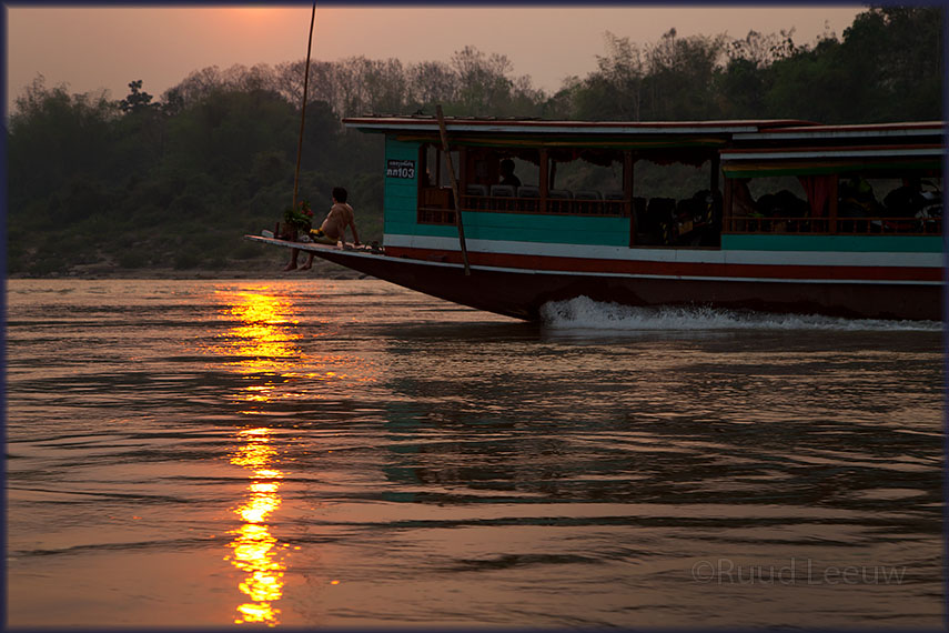 Pak Ou Caves excursion - LAOS