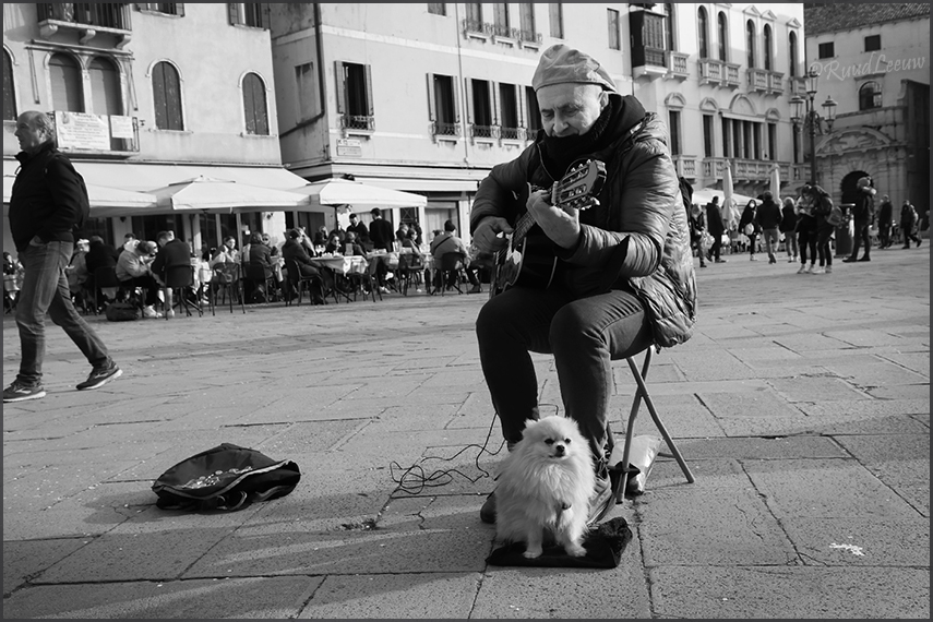 Venice in black & white (2022)