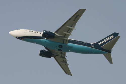 OY-MRL @ SPL in new livery, 17Mar04